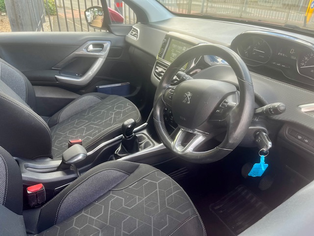 Peugeot 2008 1.2 Active Pure Tech