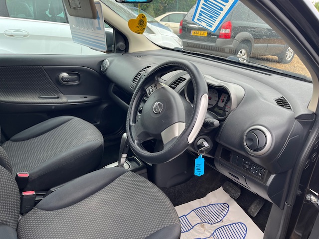 Nissan Note 1.6 Acenta Automatic