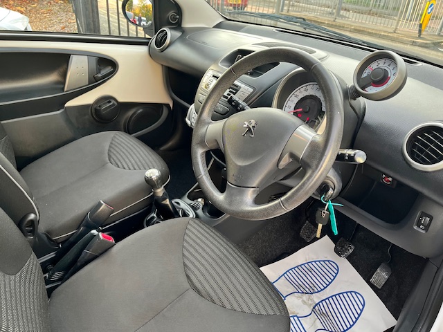 Peugeot 107 1.0 Allure