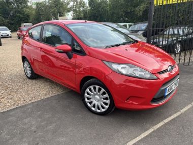 2010 FORD FIESTA 1.2 EDGE YEAR REG 2010 FUEL TYPE PETROL COLOUR RED MILEAGE 139000... photo
